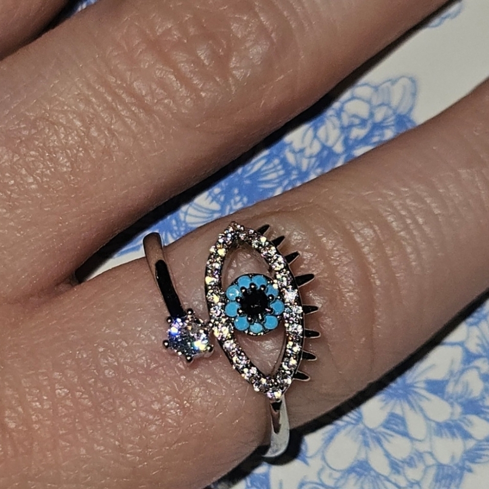 Celestial Sight Ring - Lunar Silver